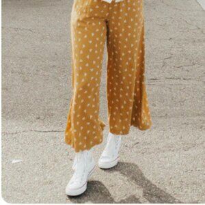 Carly Jean Los Angeles Jocelyn Pants – Mustard Print – Size Medium